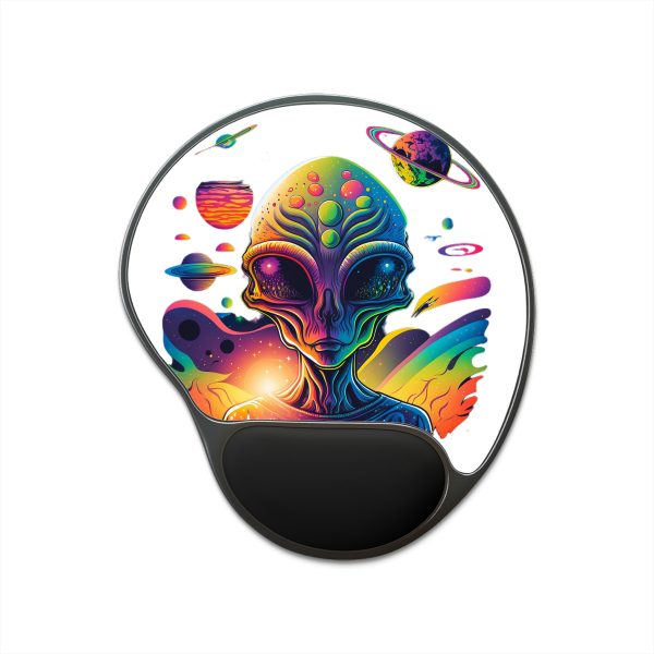 Alien-Themed Wrist Rest Mouse Pad, Colorful Gaming Desk Decor, Unique Office Gift, Sci-Fi Home Office Accessory, Astronaut Aesthetic